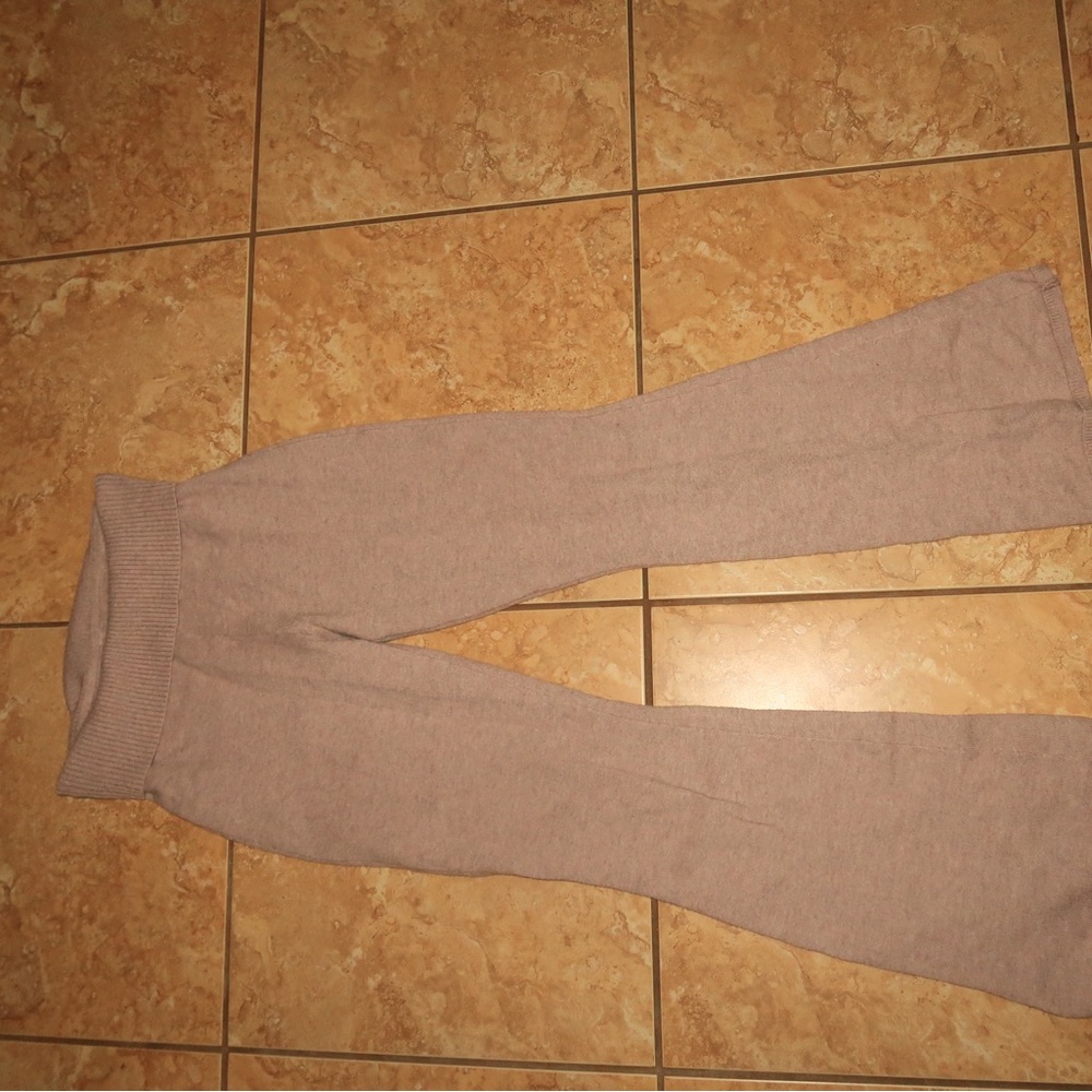 Hollister Fold Over Cozy Knit Wide-Leg Pants in Light Mauve